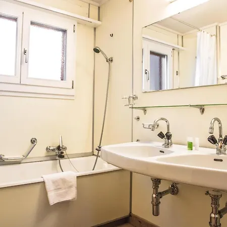 Apartment Ferienwohnung Seraina 5.5 – Griwarent Ag *